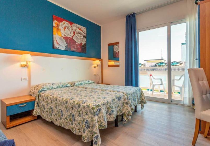 Hotel D'Annunzio Lido di Jesolo Bagian luar foto