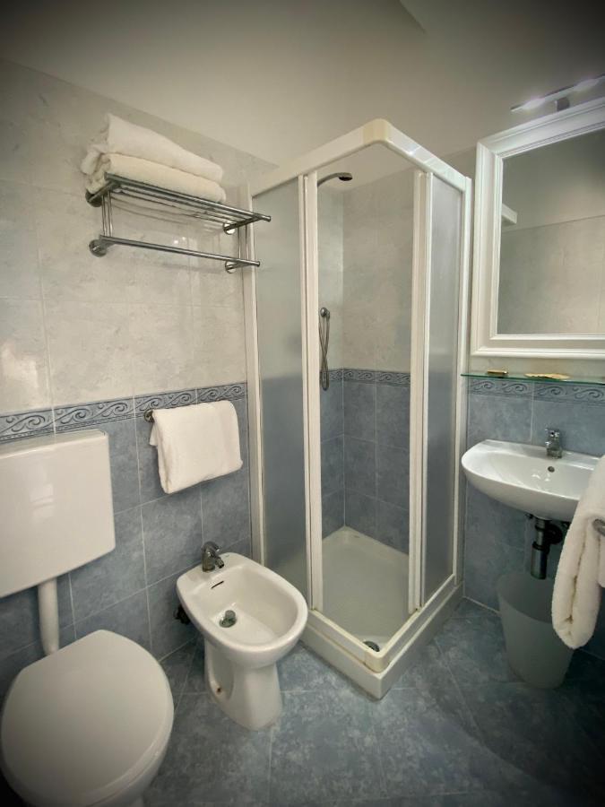 Hotel D'Annunzio Lido di Jesolo Bagian luar foto